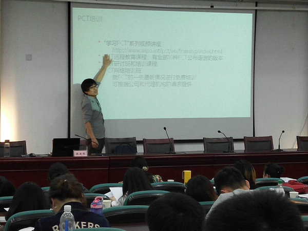 点击放大 足球分析论坛
